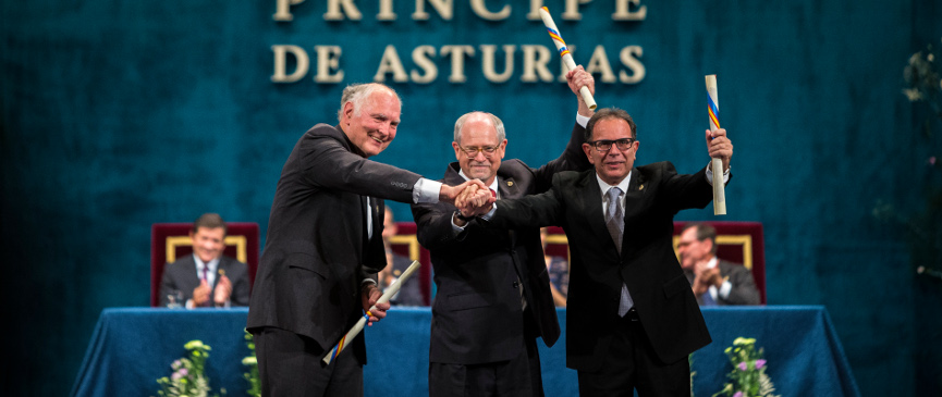 Stucky, Davis y Corma tras recoger el Premio (octubre 2014, FPA)