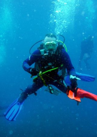 Foto de José Cervera, Retiario, haciendo buceo